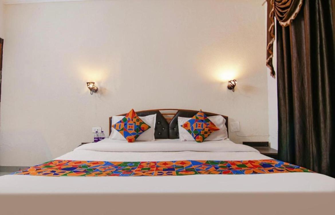 רישיקש The For You Hotel & Restaurant מראה חיצוני תמונה