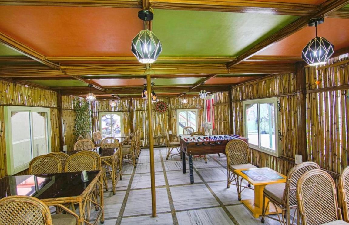 רישיקש The For You Hotel & Restaurant מראה חיצוני תמונה